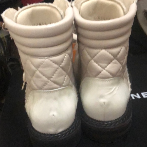 Chanel boots - Picture 5 of 7